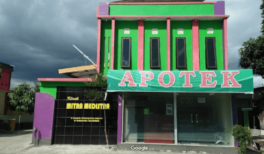 Bidan Baiq Fenny Listyani 