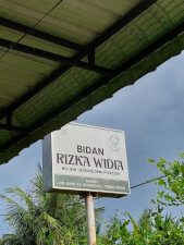 Bidan Rizka Widia