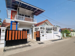 Klinik Dina Puspita Dental Care
