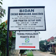 Bidan Eneng Nurasiah