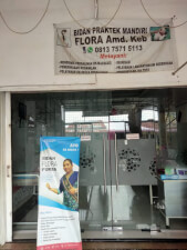 Bidan Flora Susiana Purba