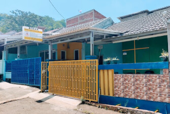 Bidan Rugoyah Amalia