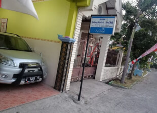 Bidan Endang Martuti