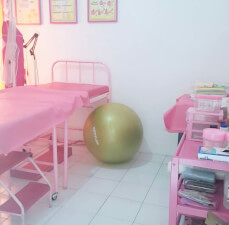 Bidan Devi Haliyanti Subagio