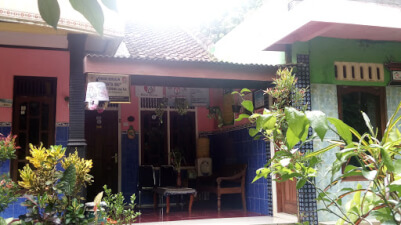 Bidan Asmawaty Achmad 