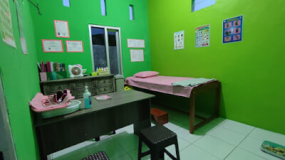 Bidan Putri Dwi Sundari